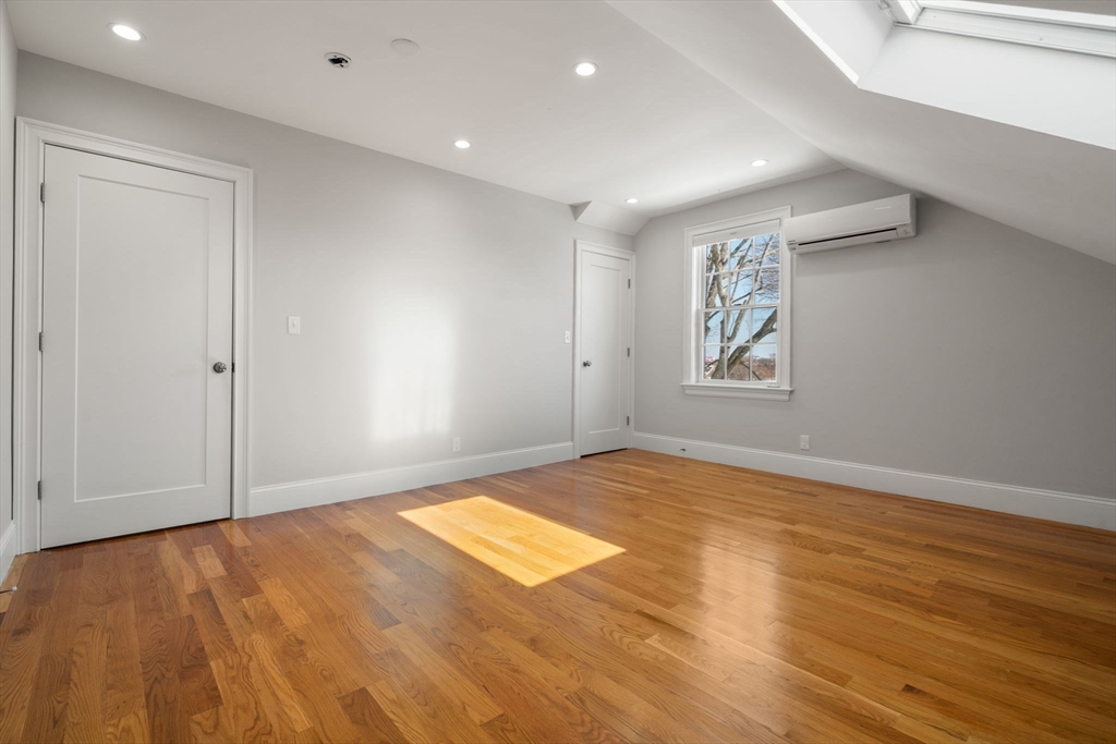 23 Chickatawbut St # 2