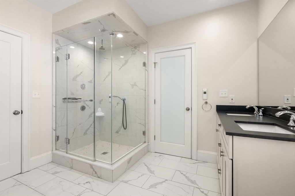 23 Chickatawbut St # 2