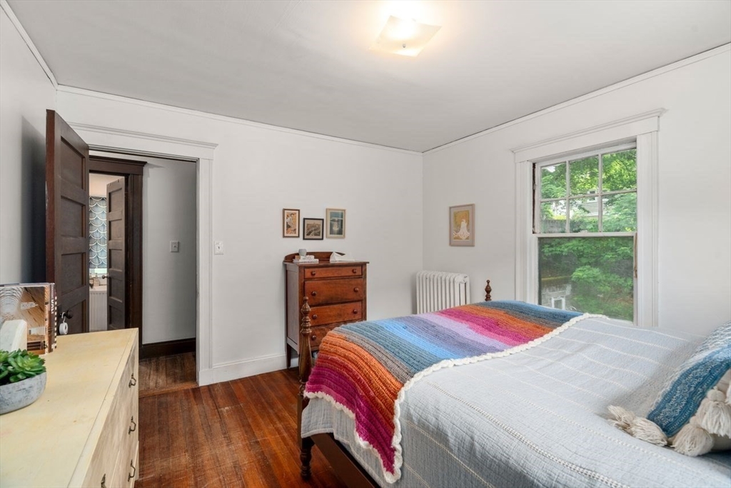51 Manthorne Rd.