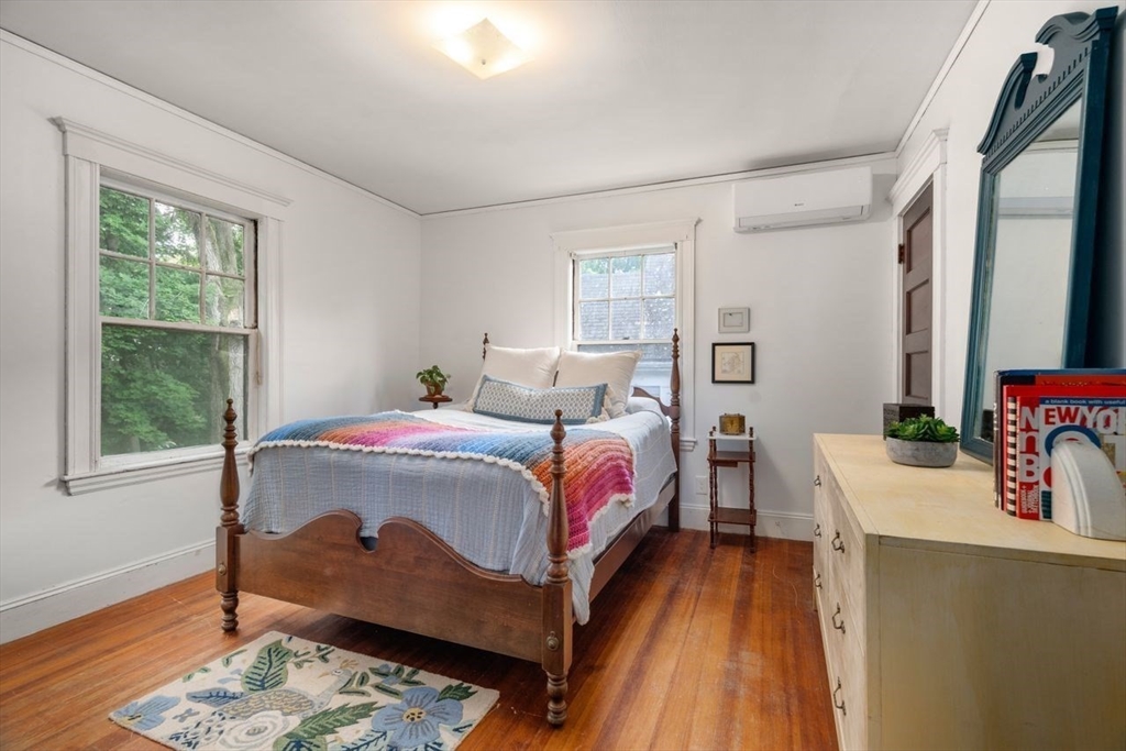 51 Manthorne Rd.