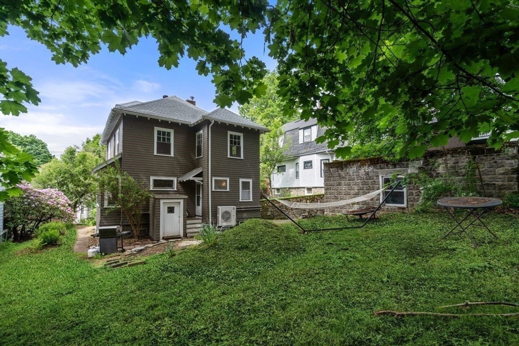 51 Manthorne Rd.