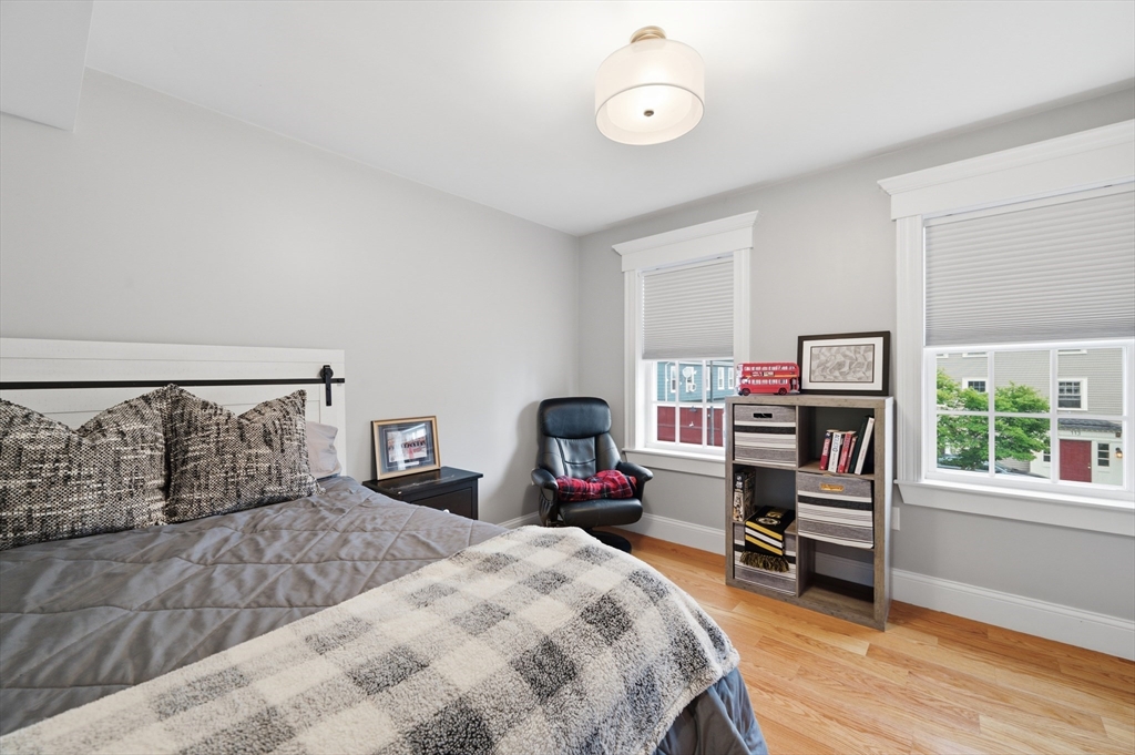 106 Bridge St # 2