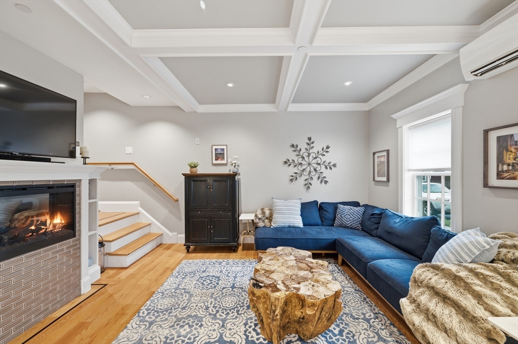 106 Bridge St # 2