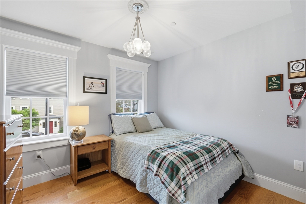 106 Bridge St # 2