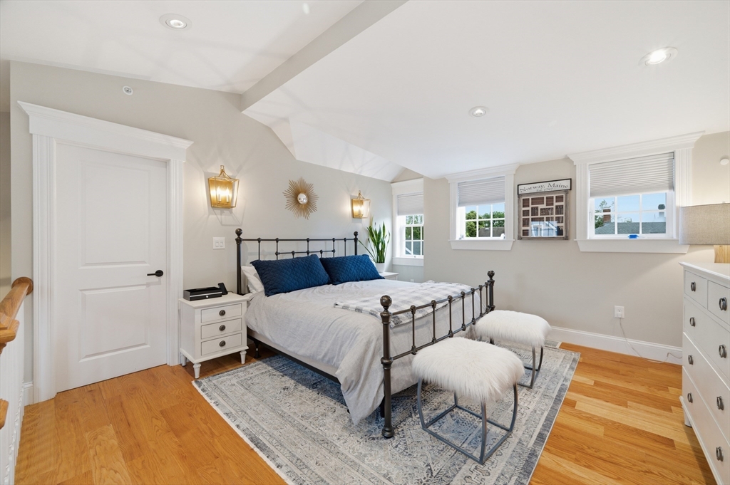 106 Bridge St # 2