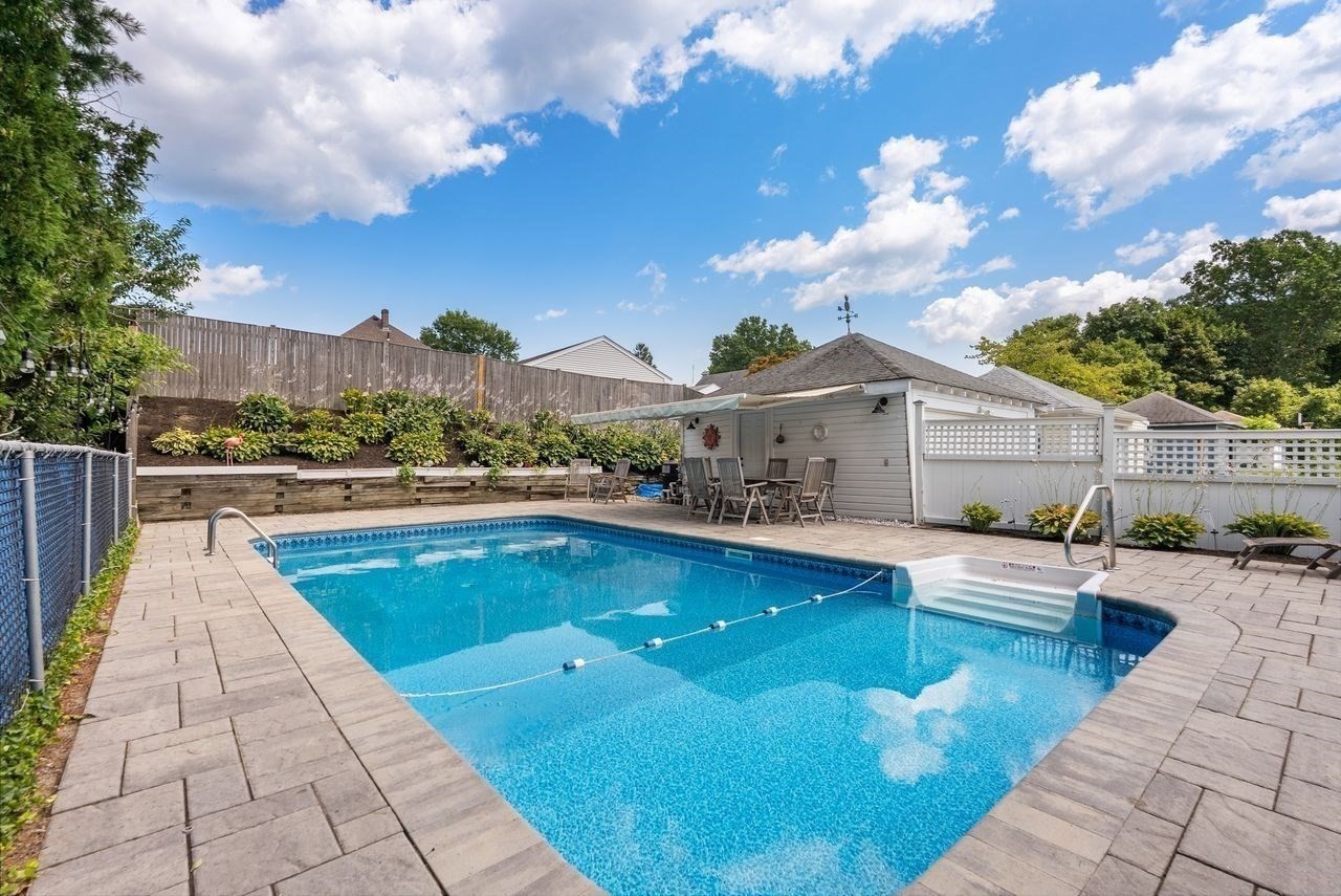 45 Wendell Park