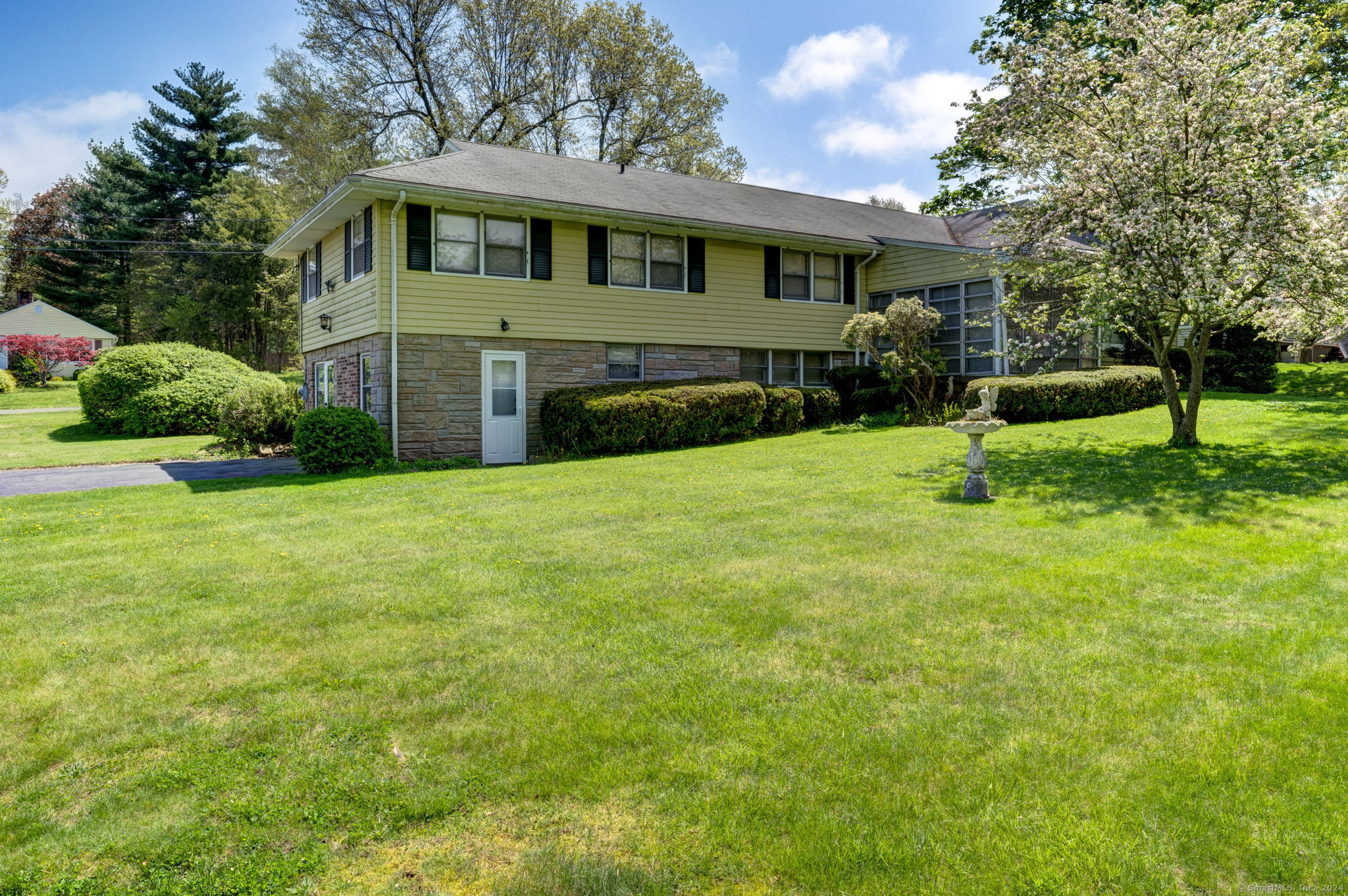 50 Westview Terrace