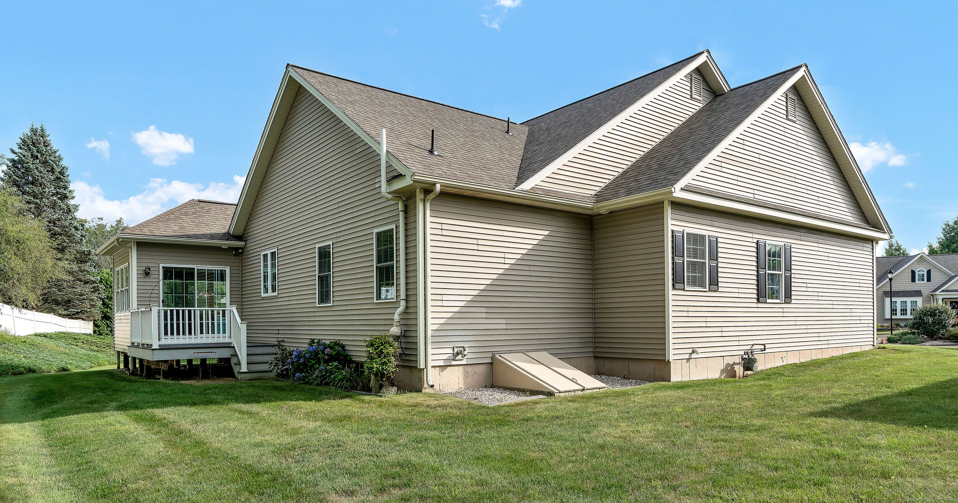 61 Dogwood Court 61