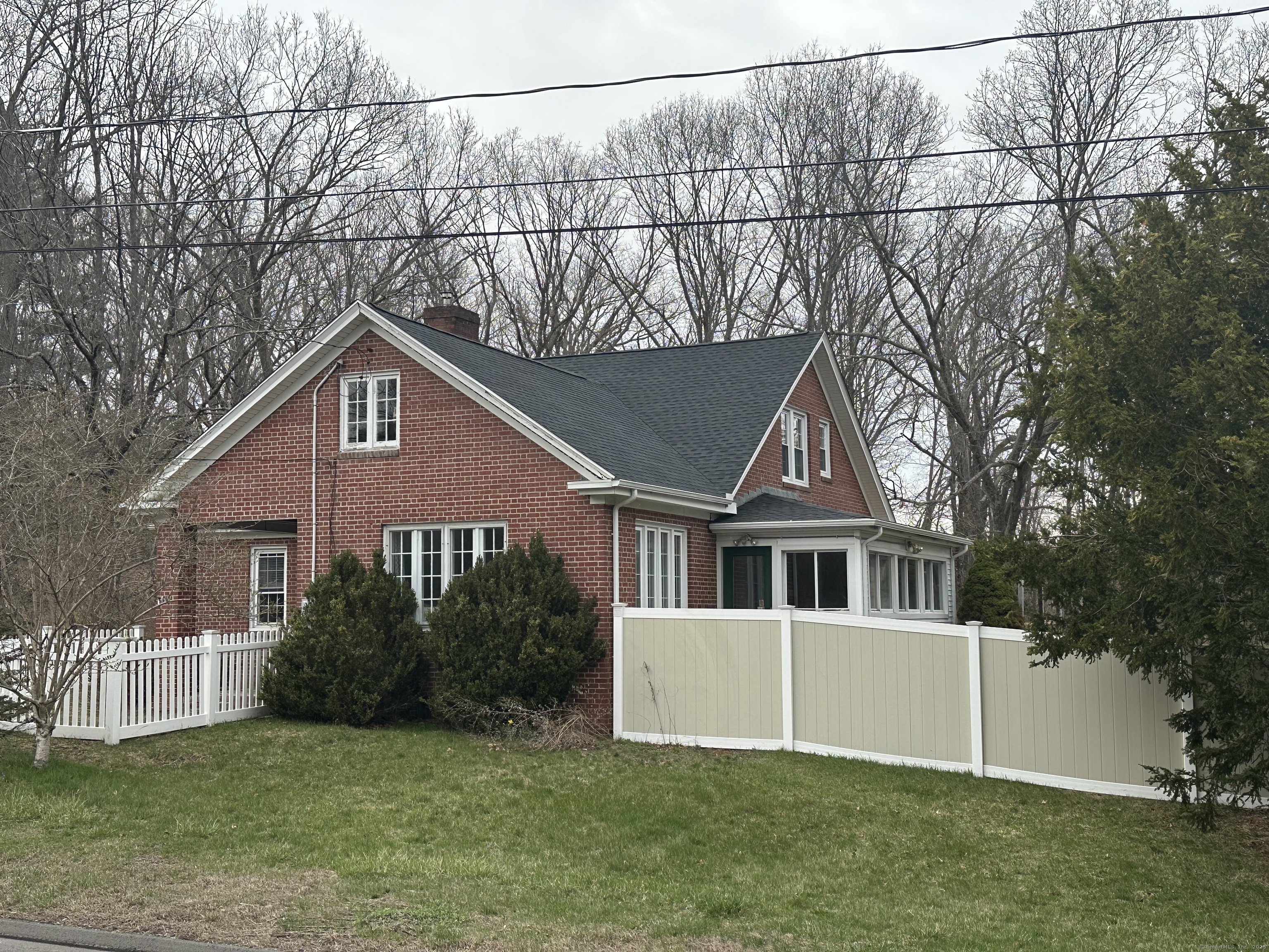 100 Tolland Turnpike