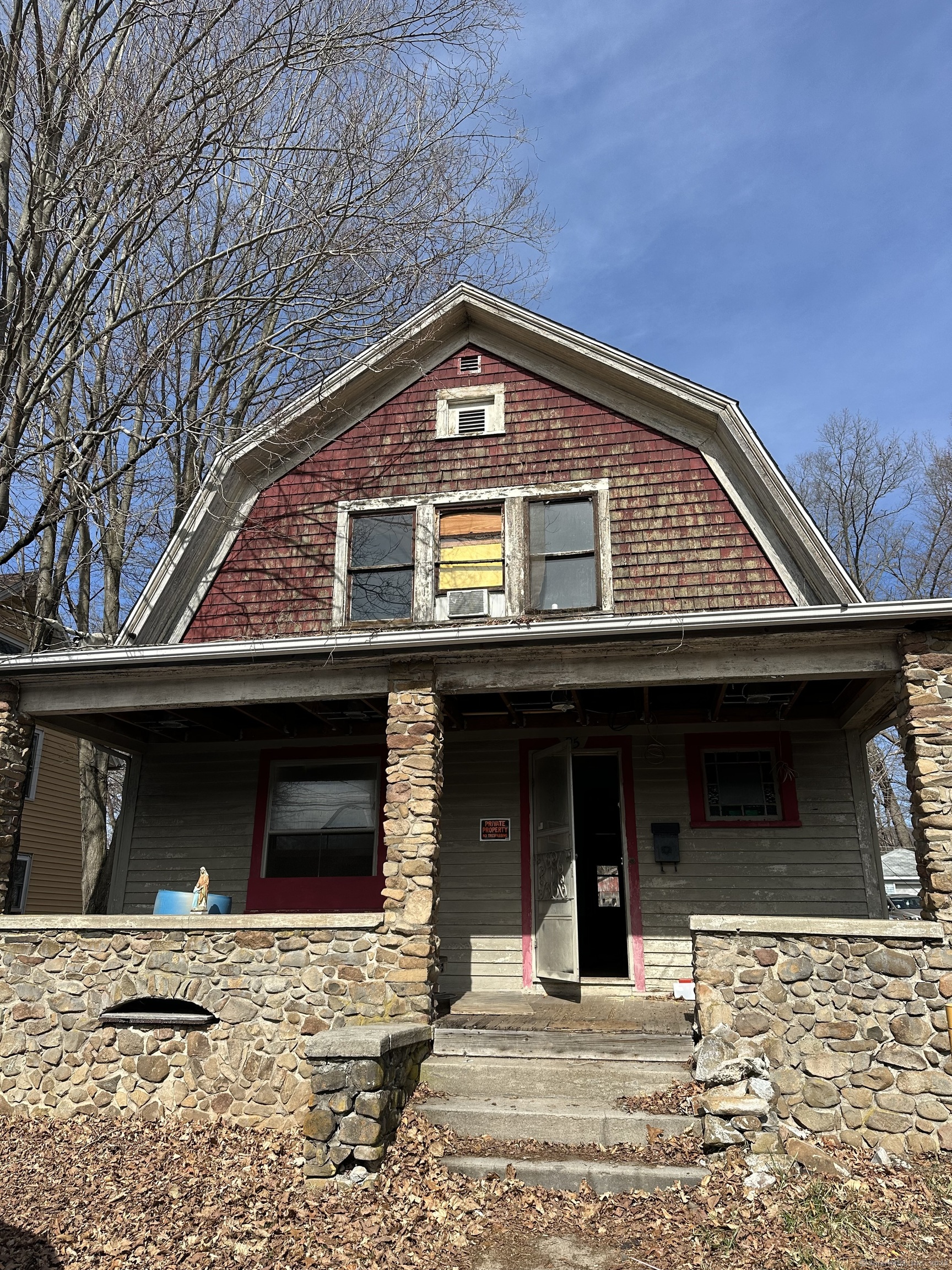95 South Vine Street