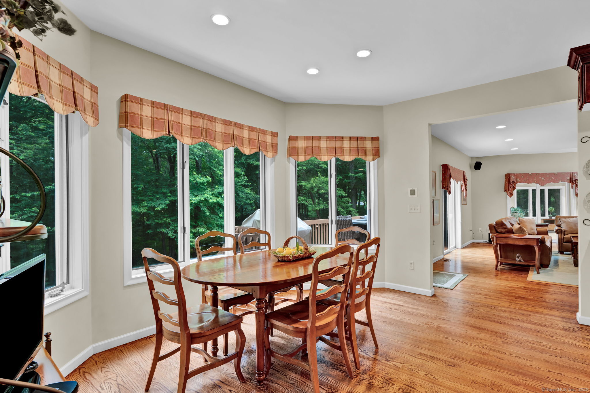 497 Eastbury Hill Road