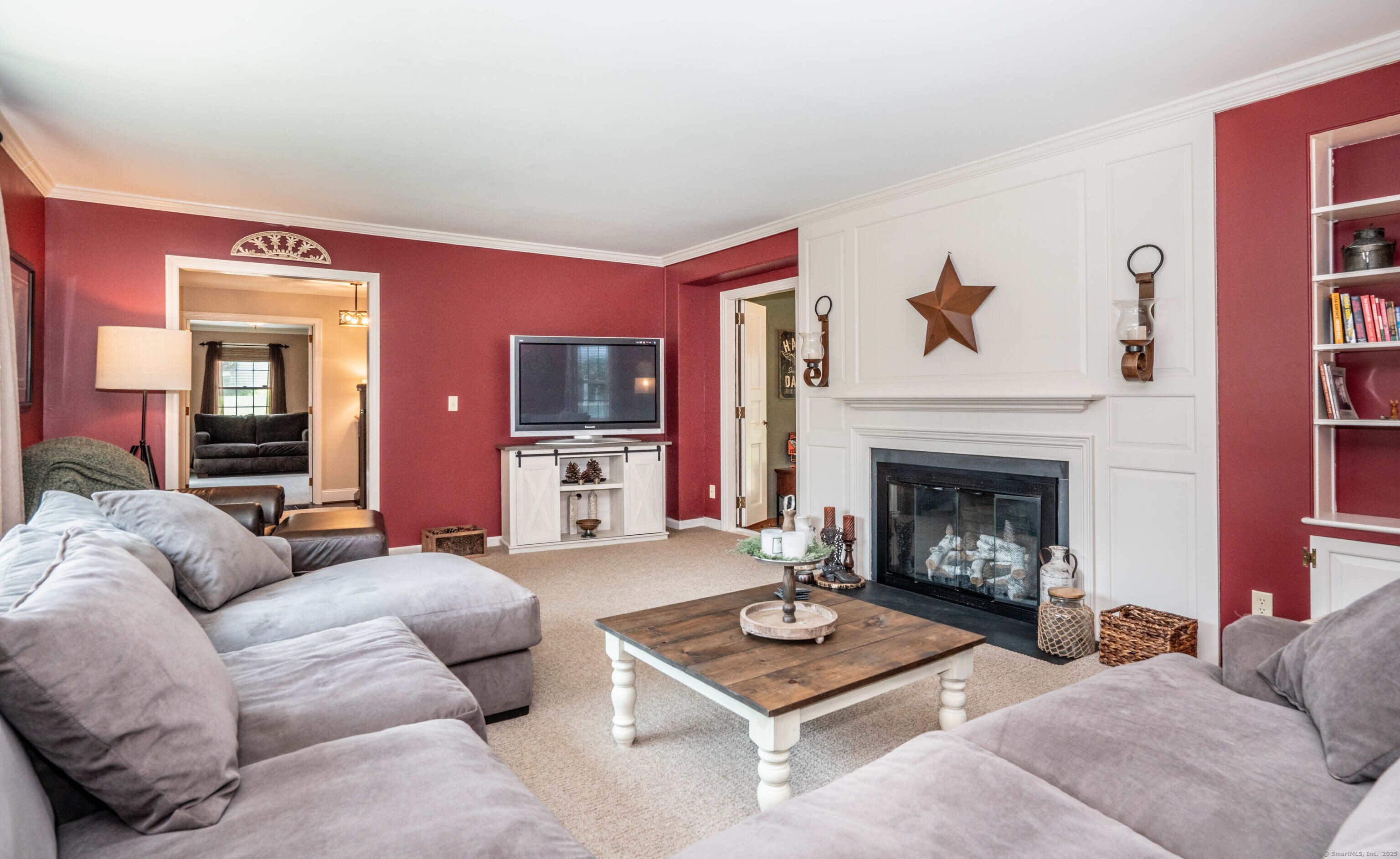 25 Brookside Road
