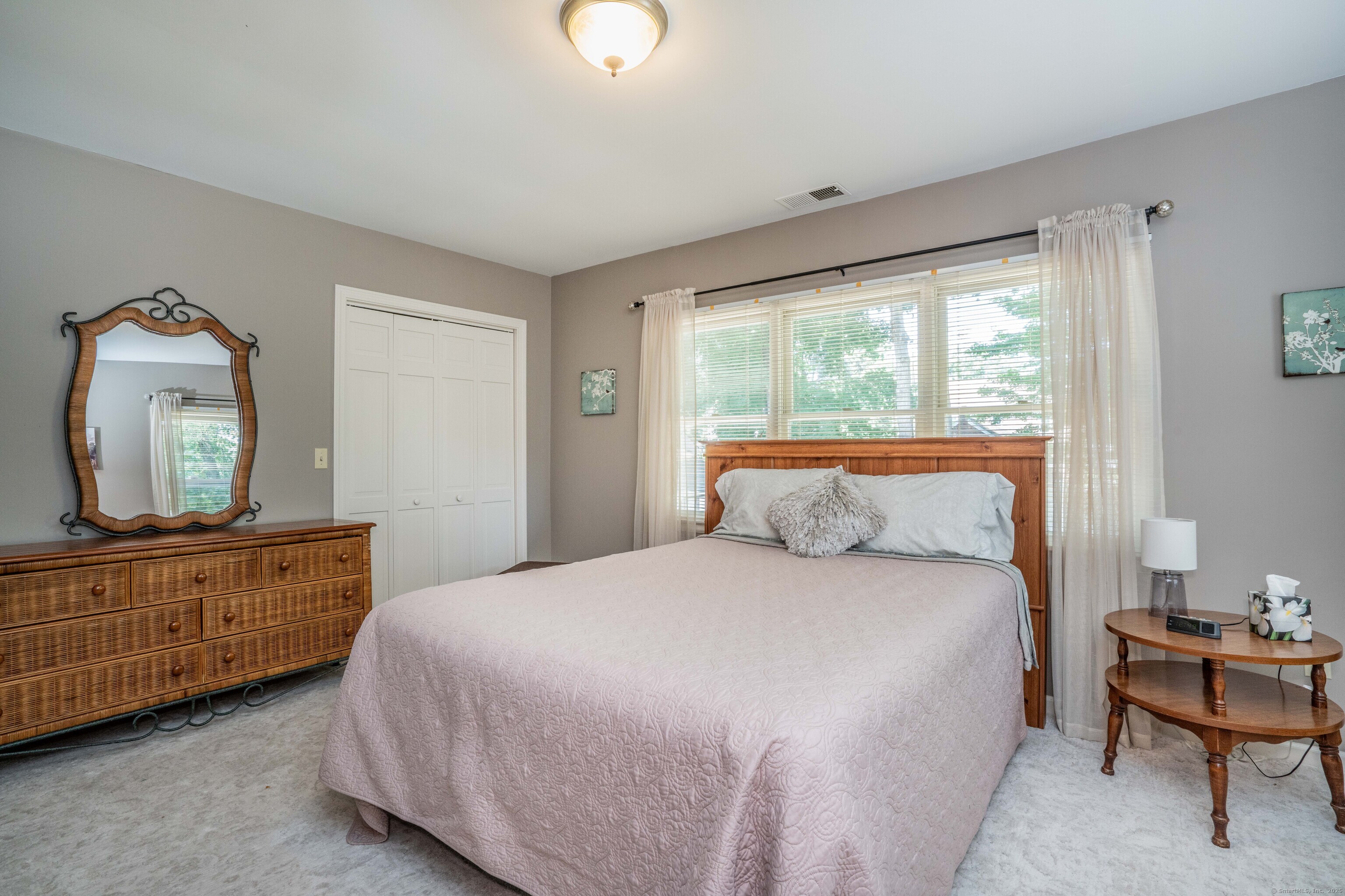 25 Brookside Road