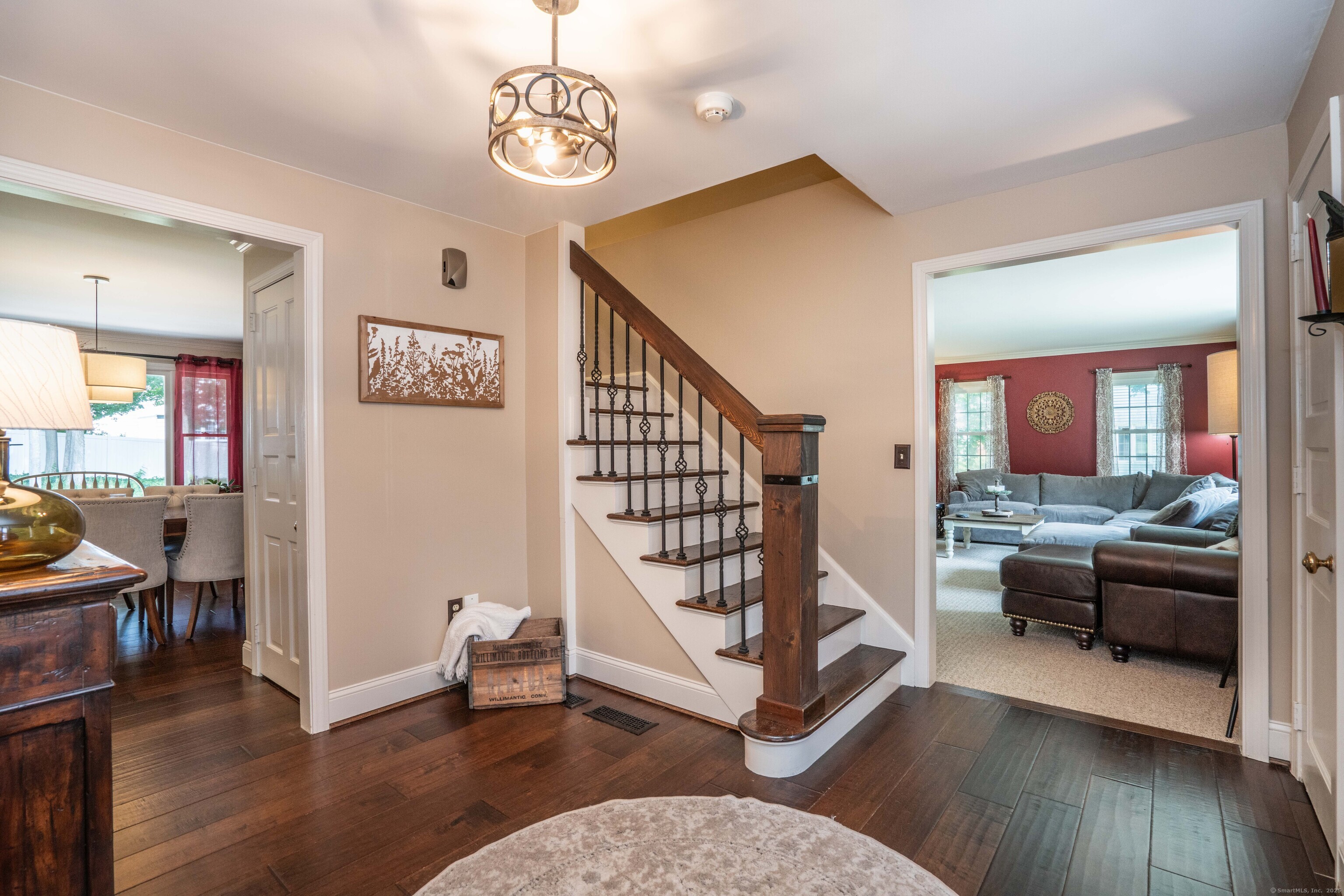 25 Brookside Road