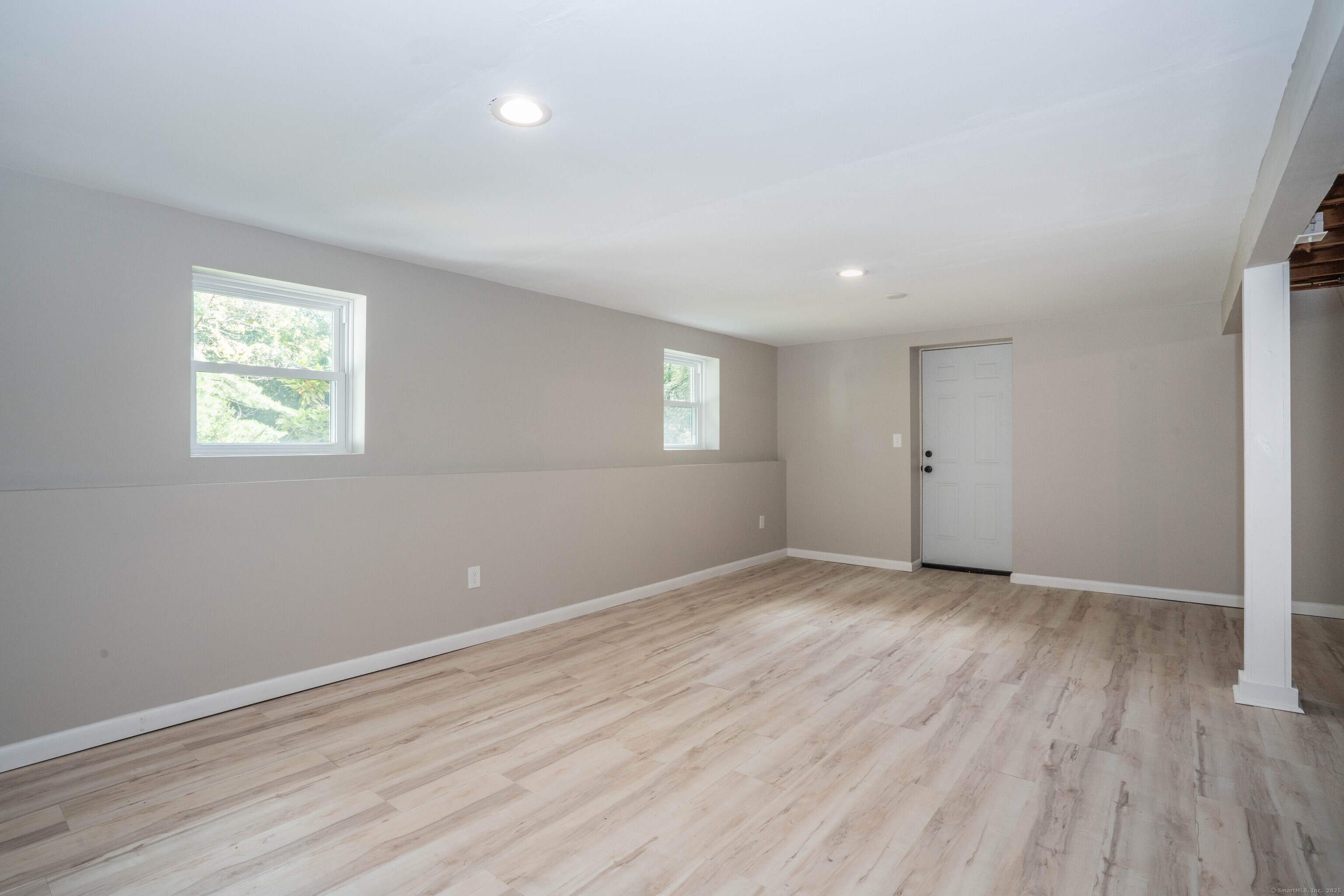 48 Flanders Road