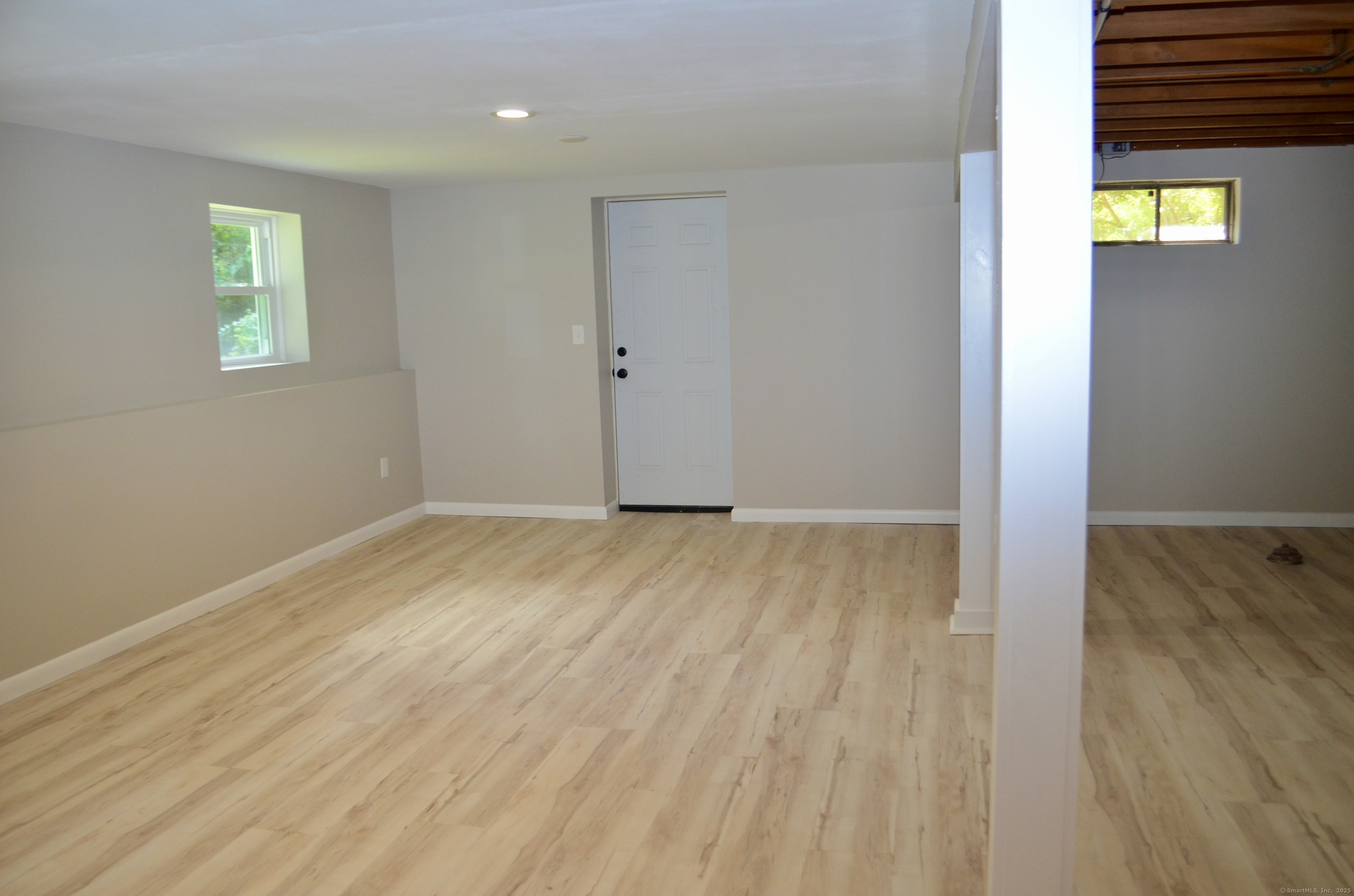48 Flanders Road