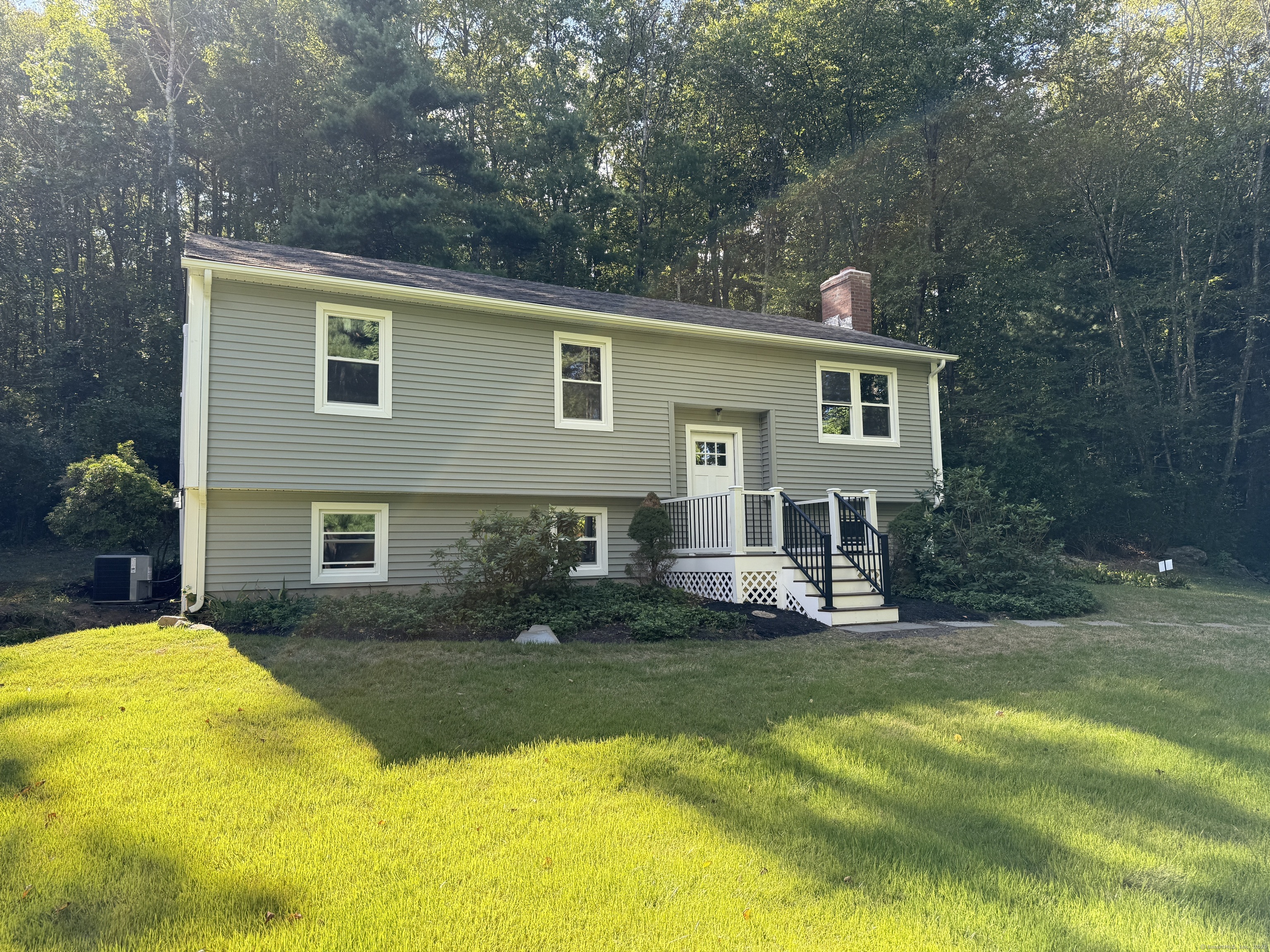 48 Flanders Road