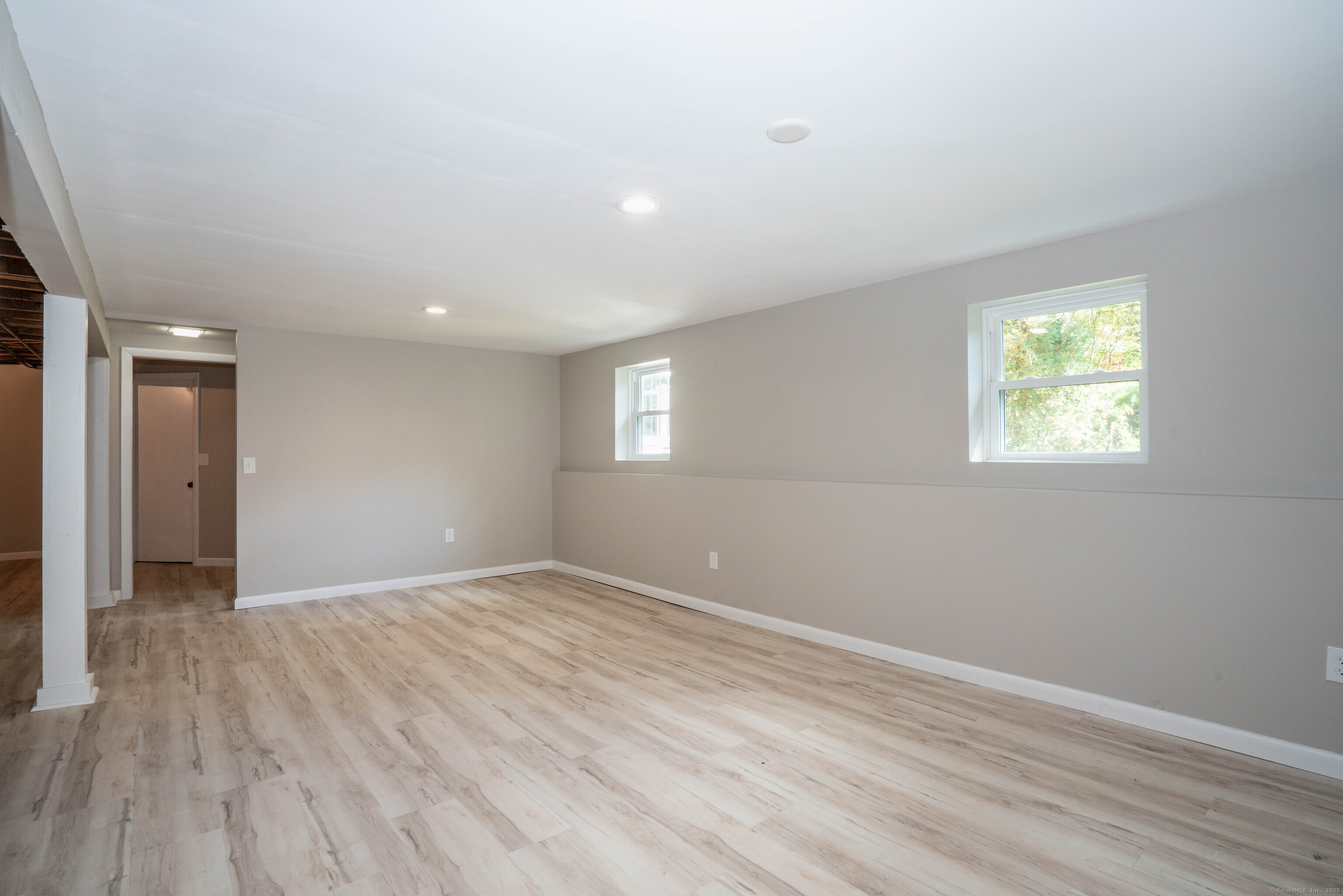 48 Flanders Road