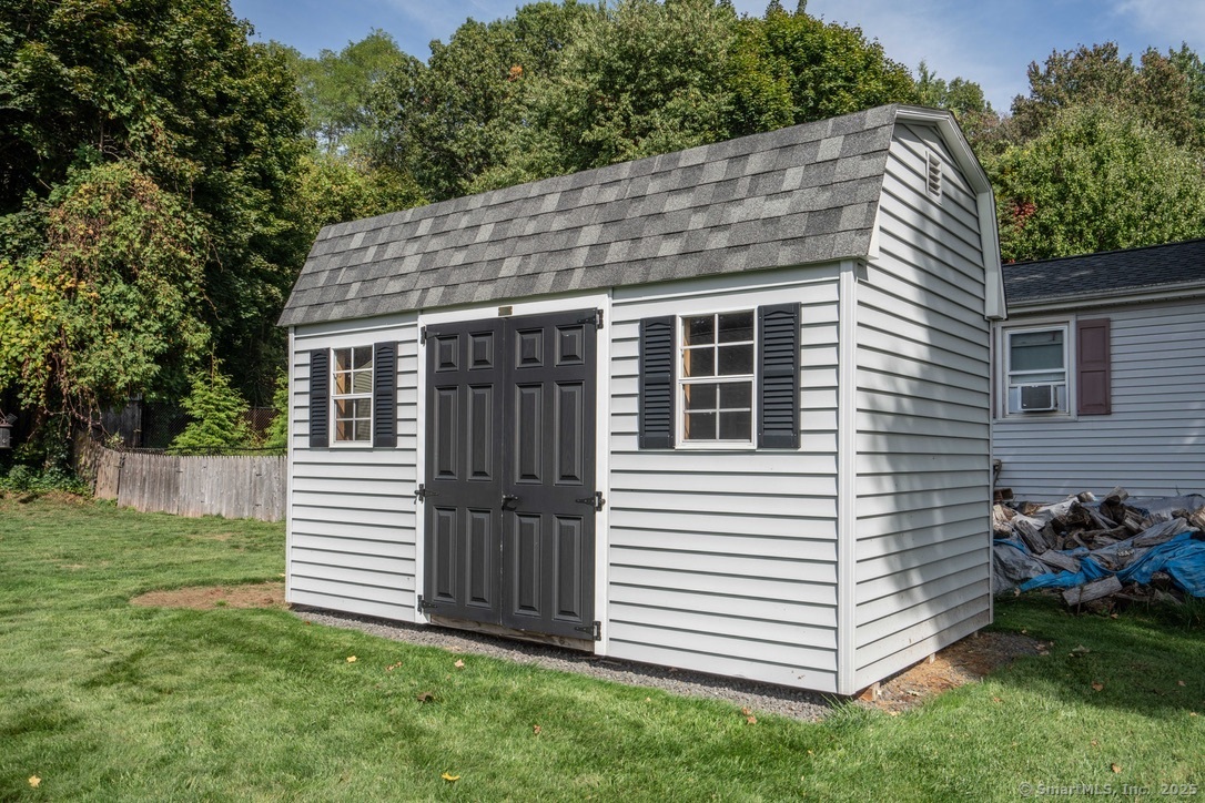 111 Brockett Street