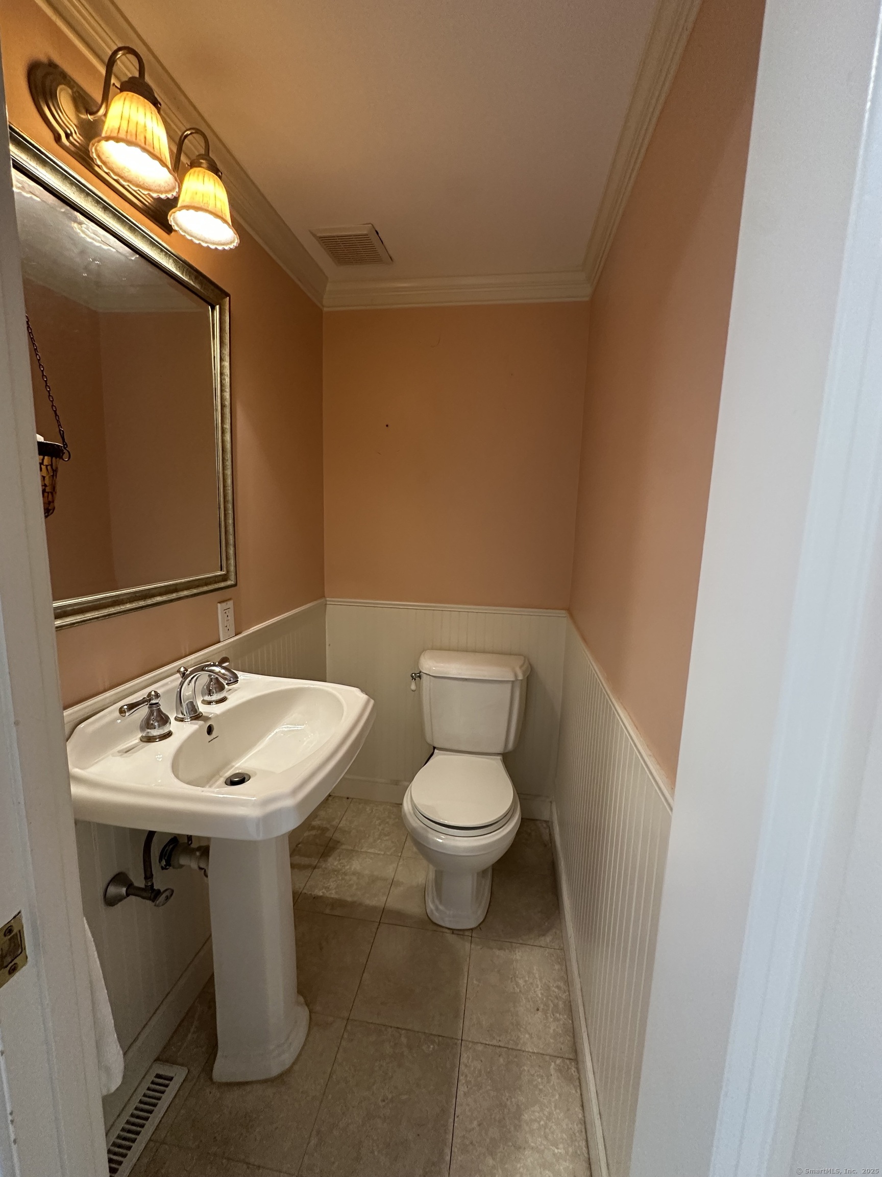 8 Butternut Drive 8