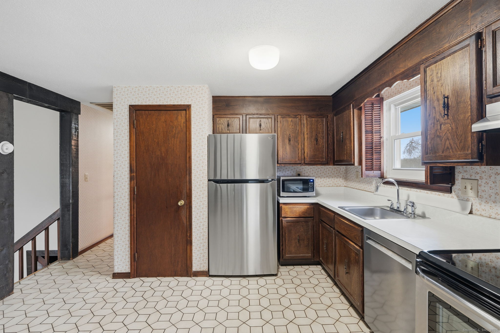 148 Raymond Road
