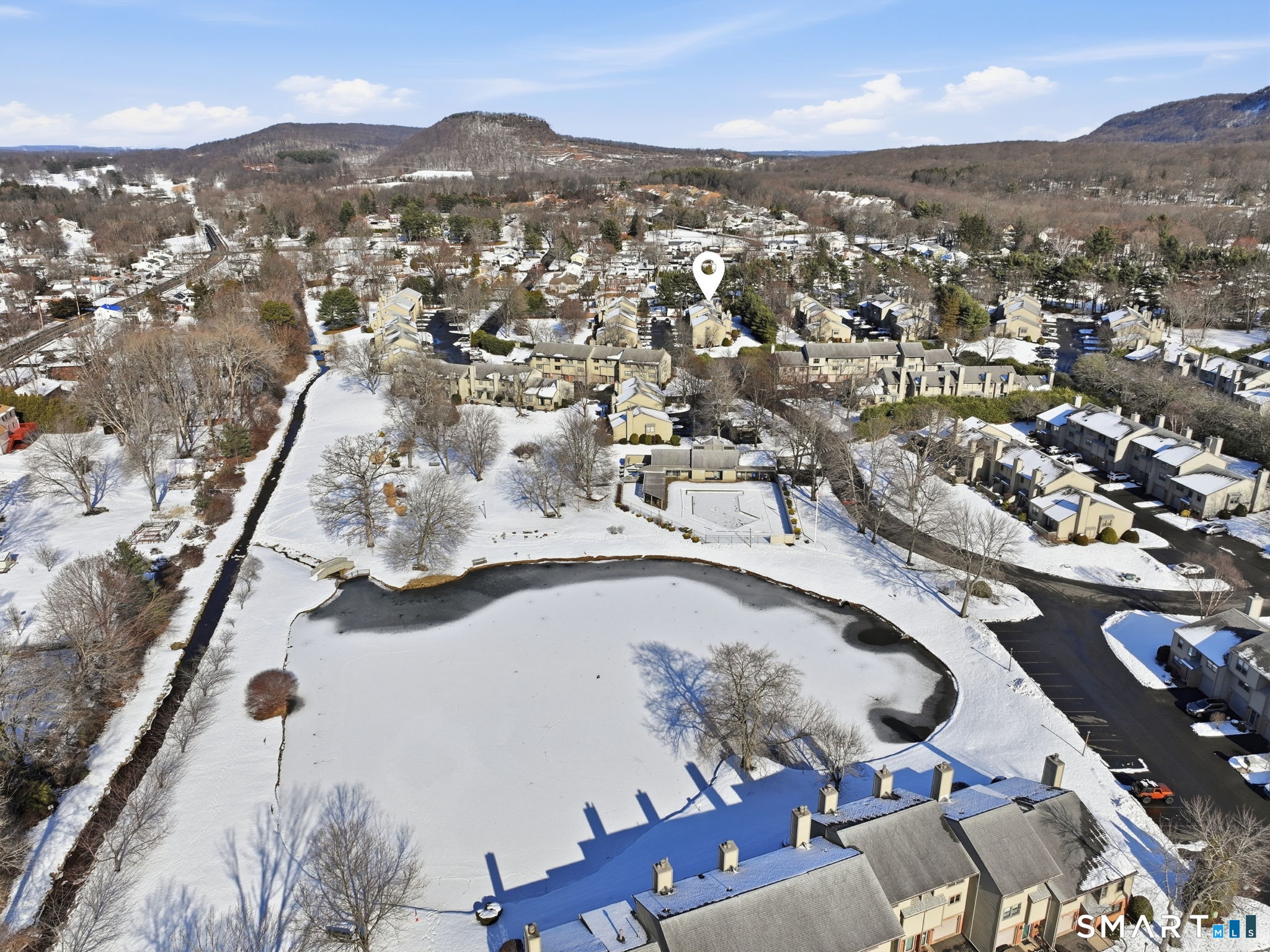 73 Metacomet Drive 73