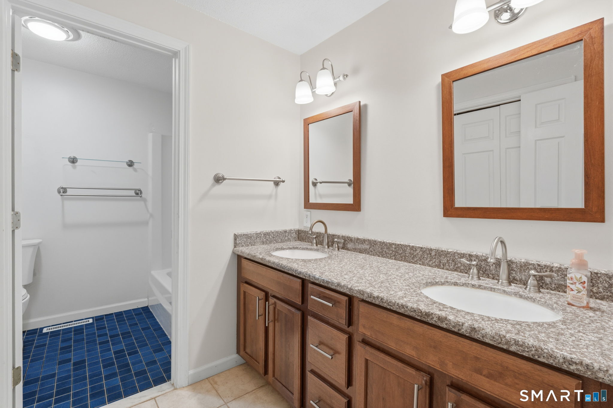 73 Metacomet Drive 73