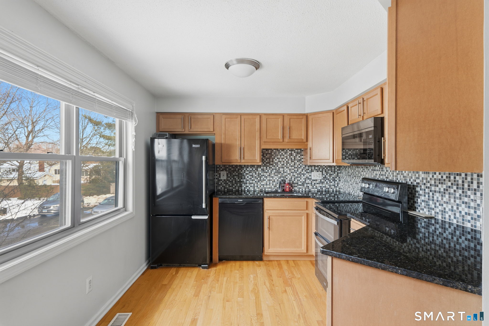 73 Metacomet Drive 73