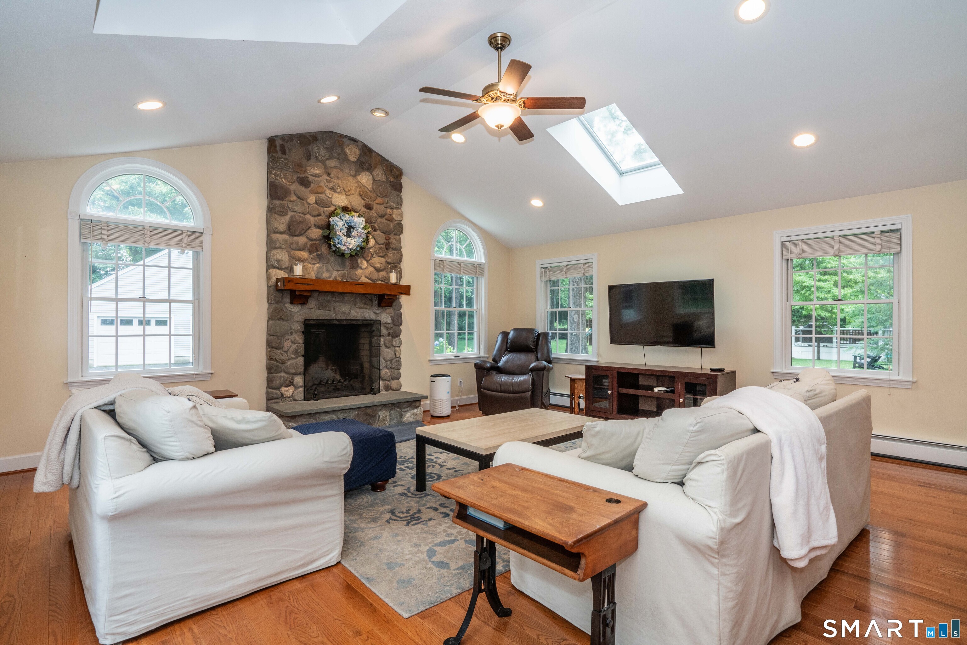 45 Knollwood Road