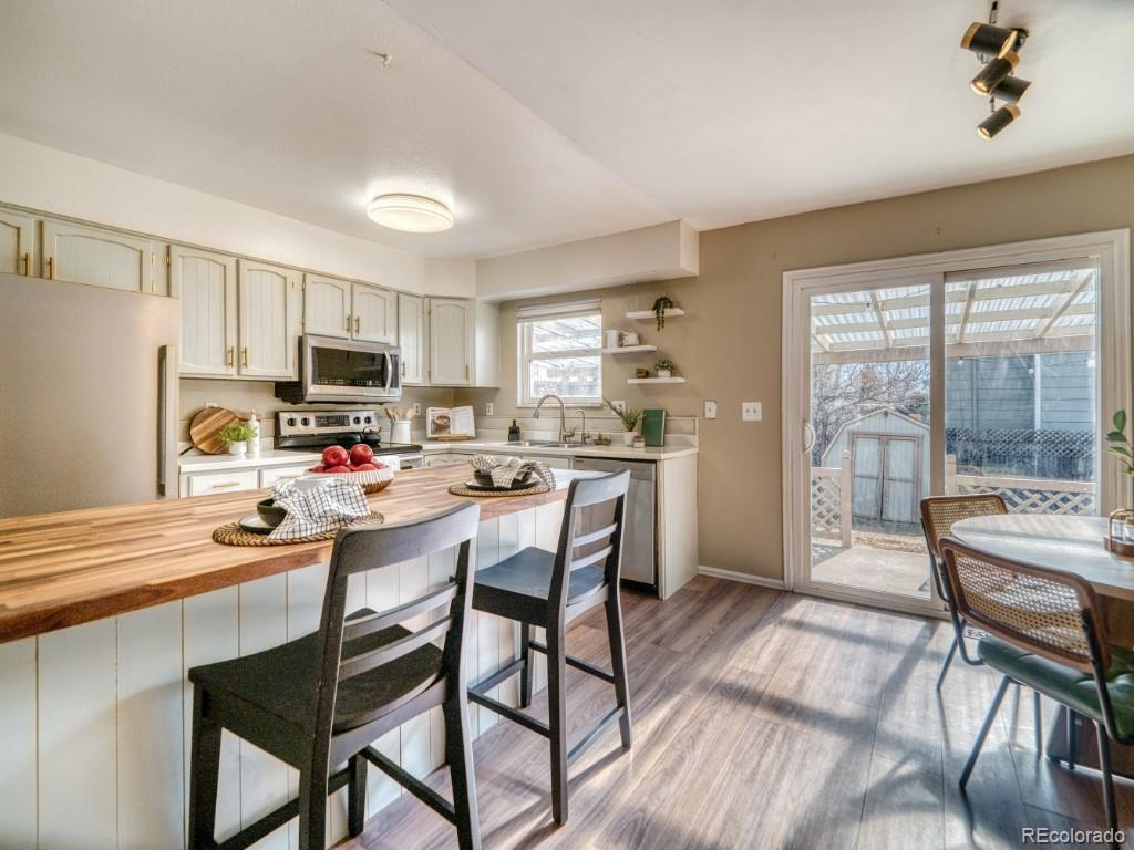 16602 E Gunnison Place