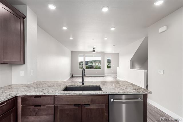 2835 W 69th Avenue