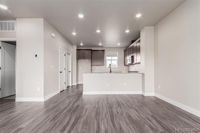 2835 W 69th Avenue