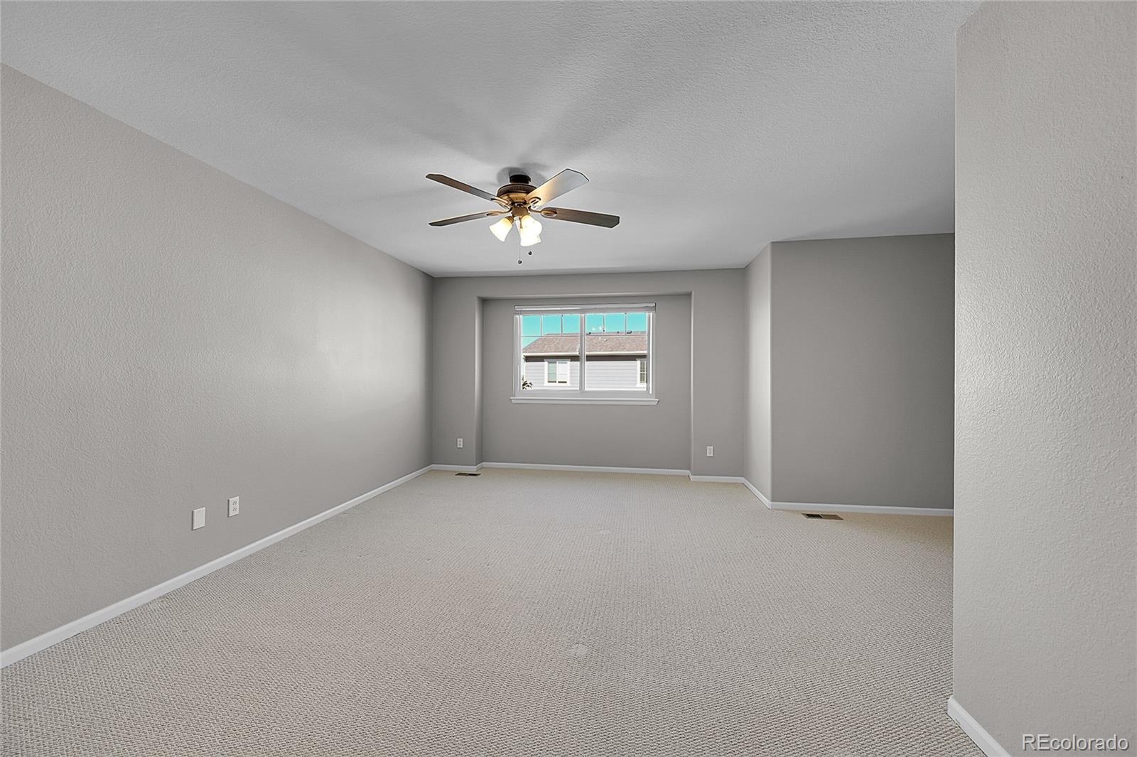 10533 Paris Street Unit: 606