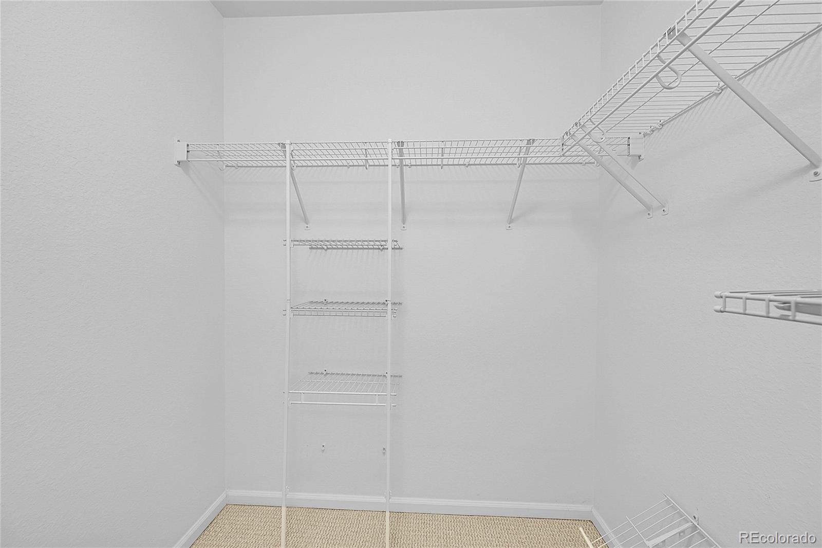 10533 Paris Street Unit: 606