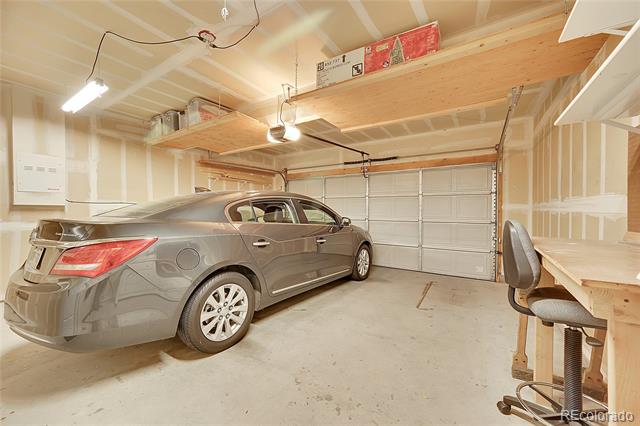 10533 Paris Street Unit: 606
