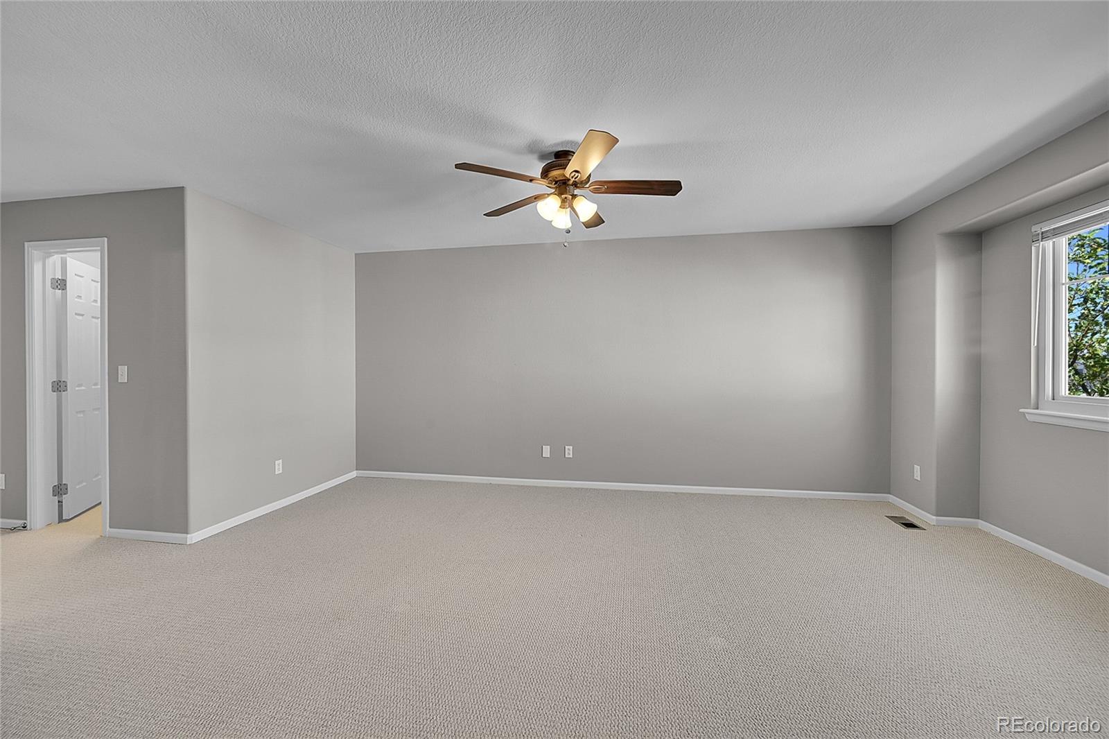 10533 Paris Street Unit: 606