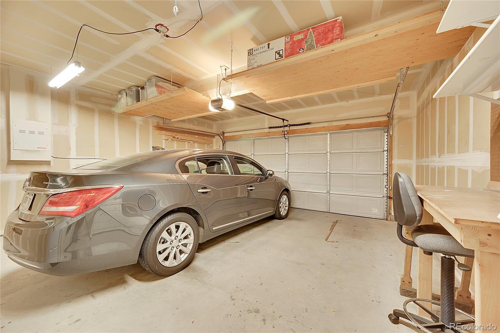 10533 Paris Street Unit: 606