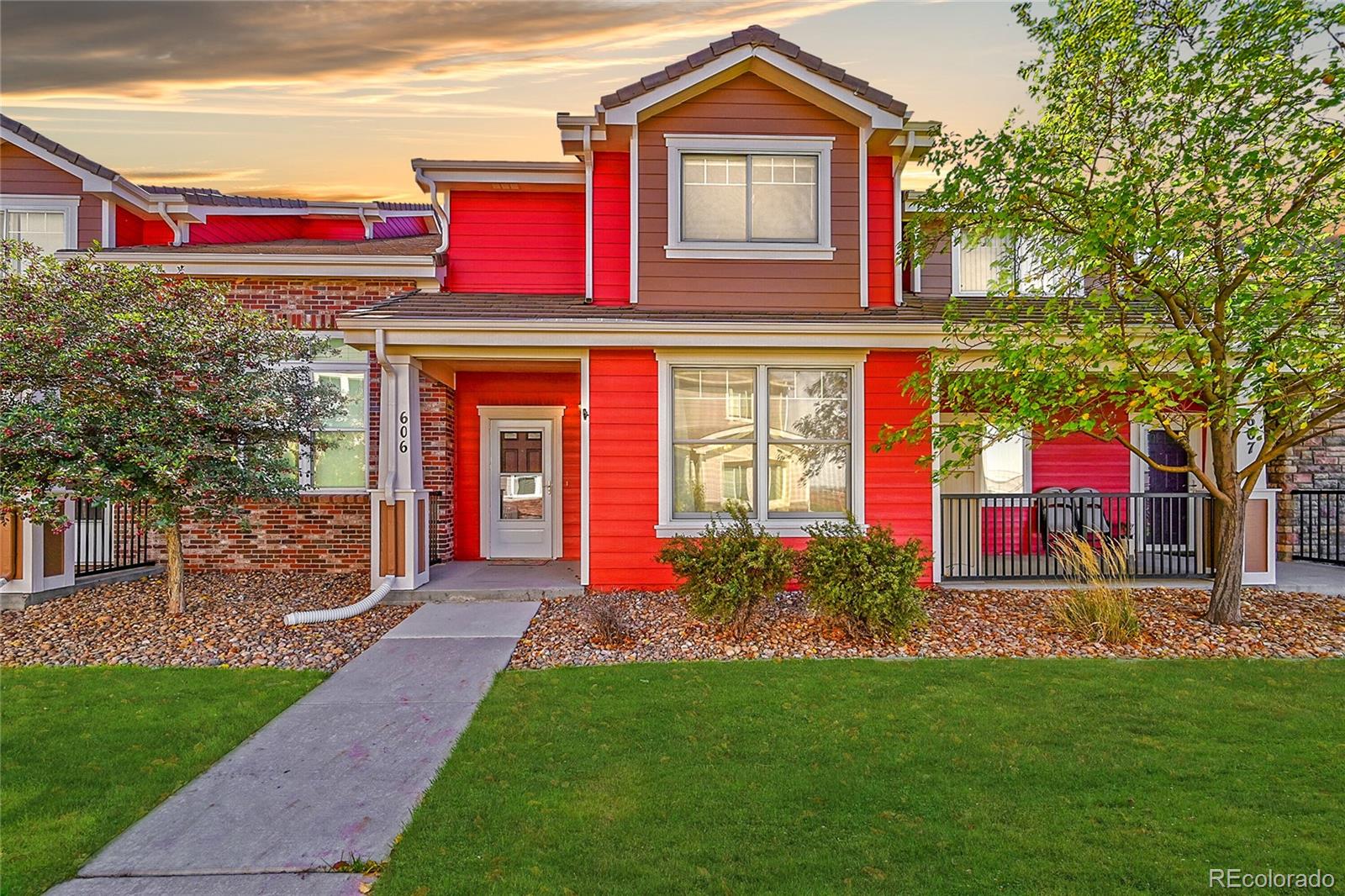 10533 Paris Street Unit: 606