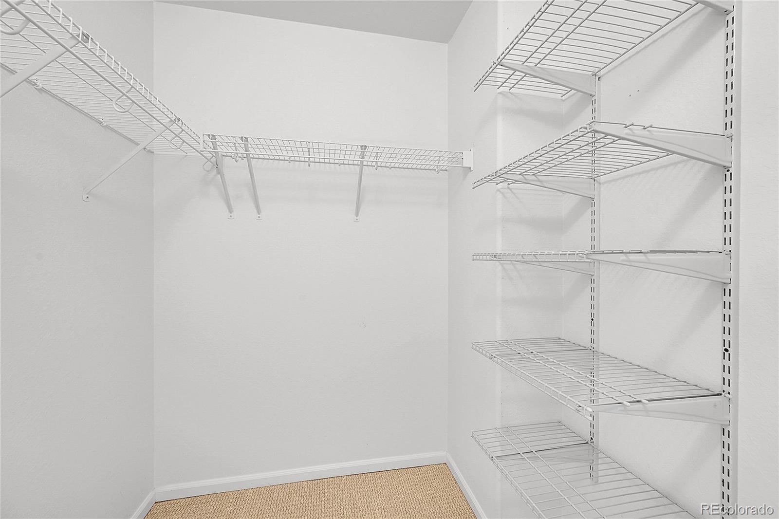 10533 Paris Street Unit: 606