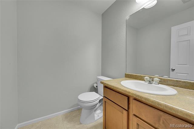 10533 Paris Street Unit: 606