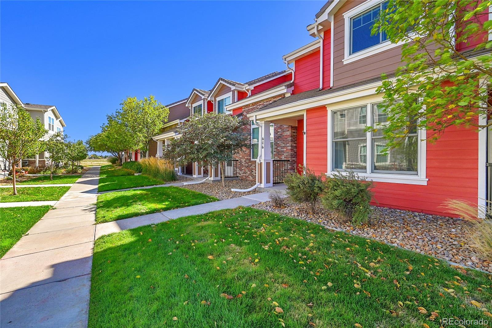 10533 Paris Street Unit: 606