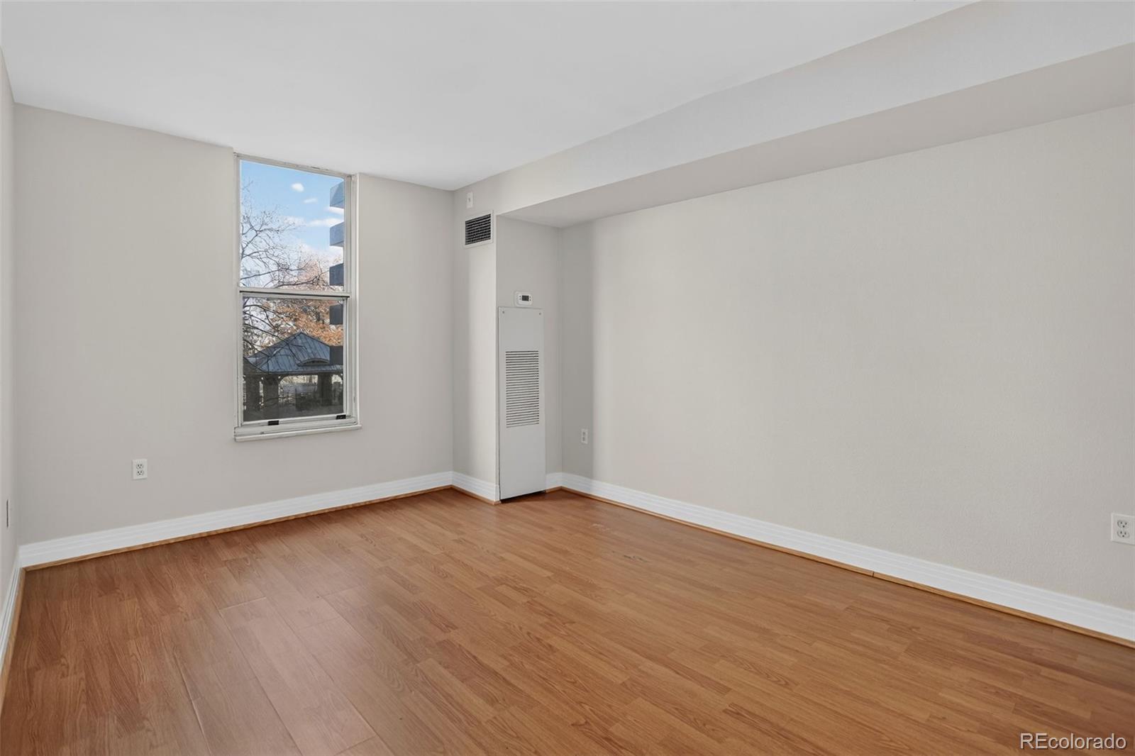 601 W 11th Avenue Unit: 121