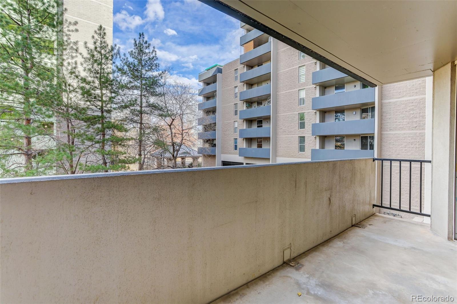 601 W 11th Avenue Unit: 121