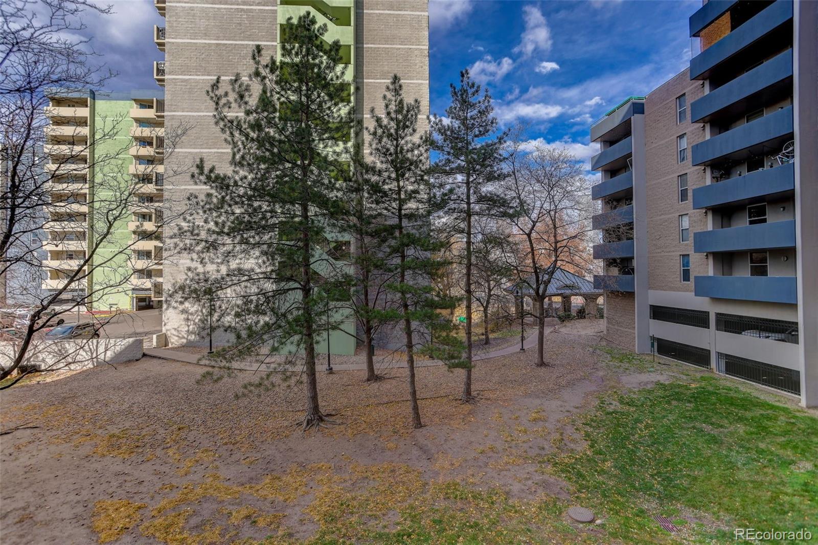 601 W 11th Avenue Unit: 121