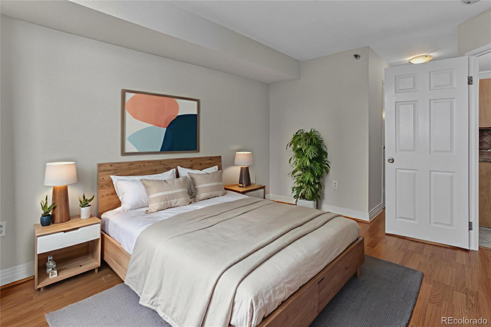 601 W 11th Avenue Unit: 121