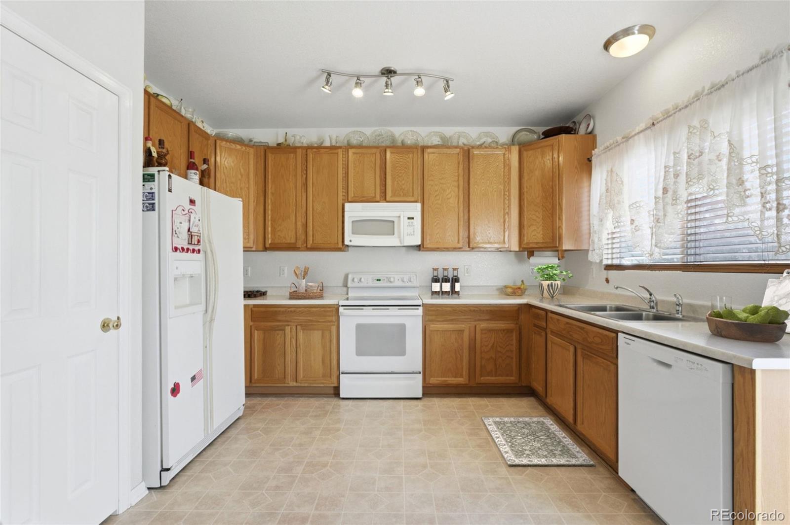 59 Paloma Avenue