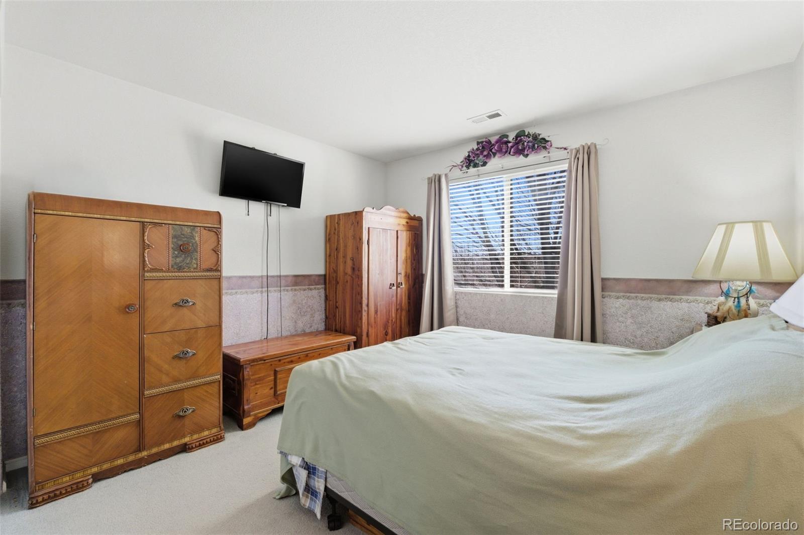 59 Paloma Avenue