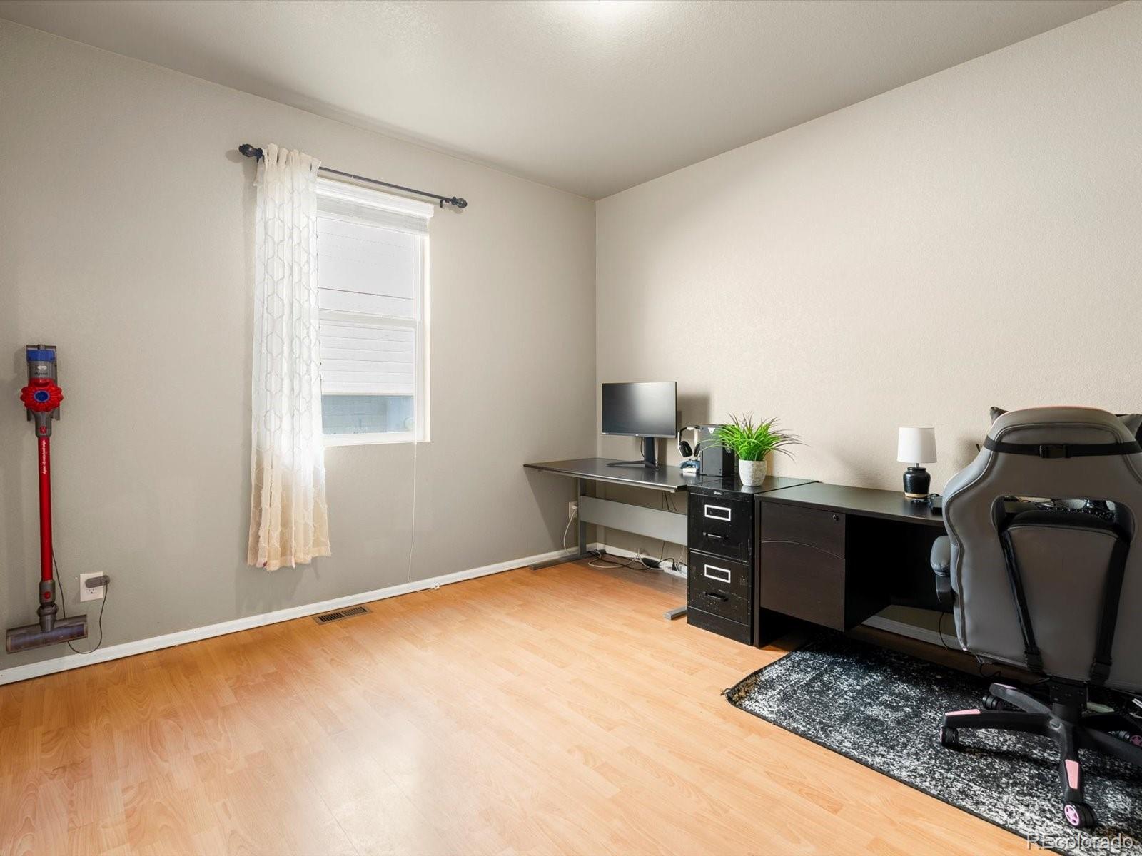 516 Columbine Avenue