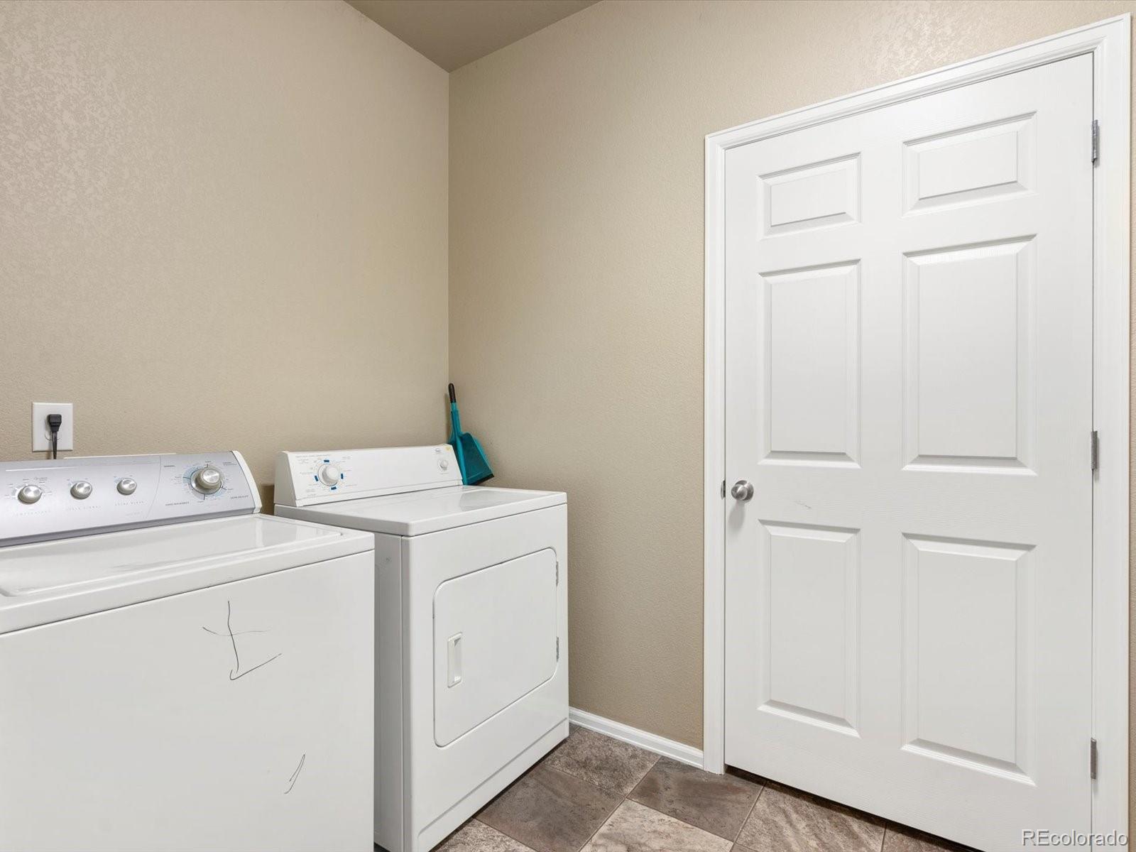 516 Columbine Avenue