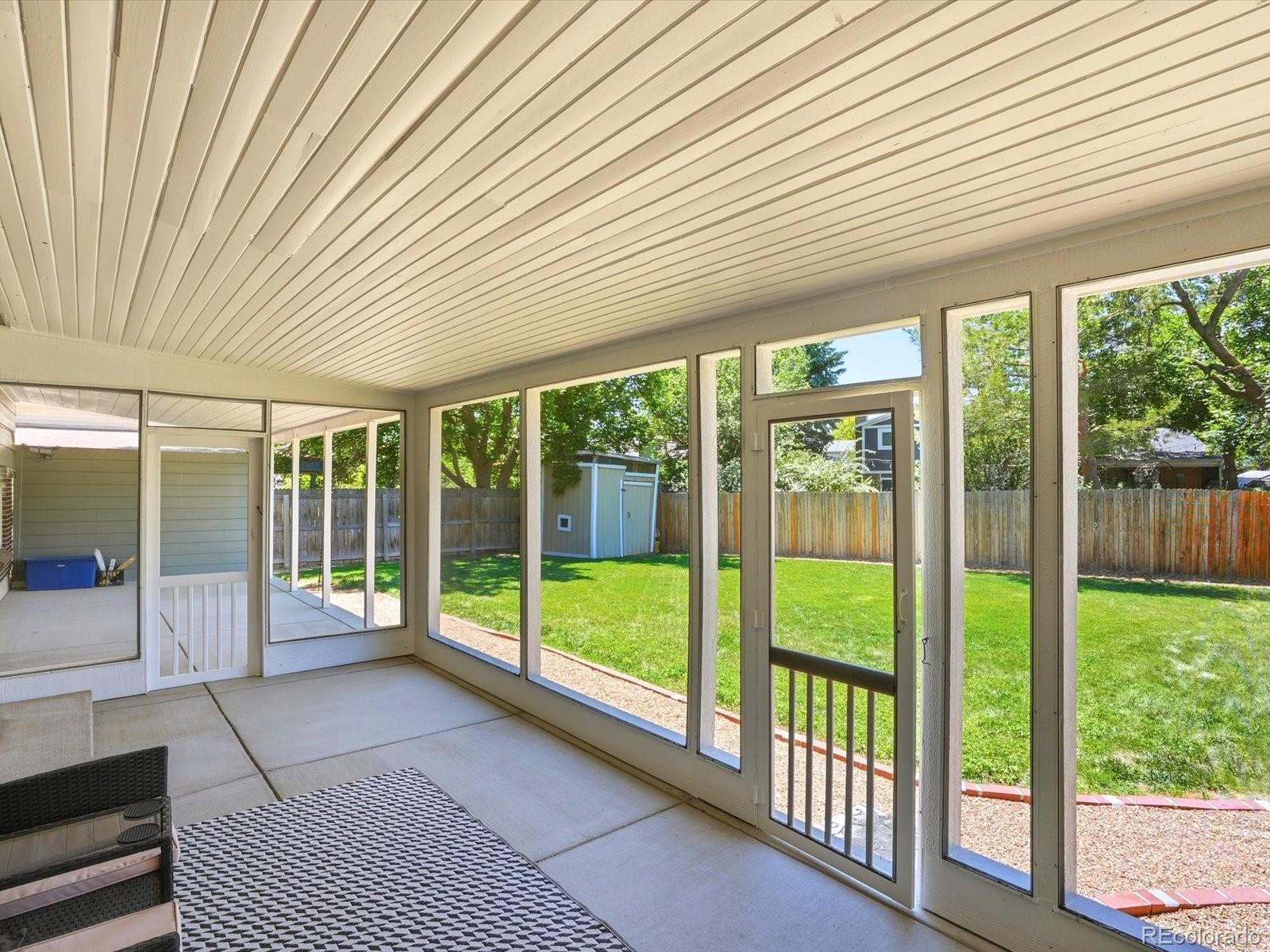 5910 W 108th Place
